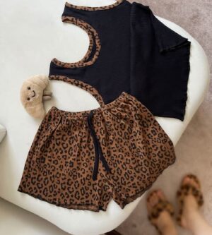تاپ شلوارک زنانه کوکو ( ۱۳۶۹ )